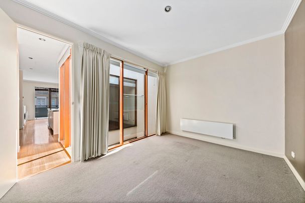 22A Percy Street, - Photo 1