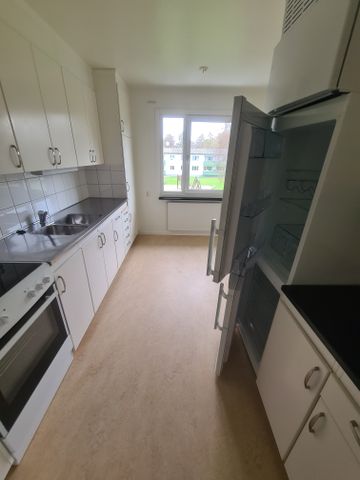 Myrtuvevägen, Trollhättan - Photo 3