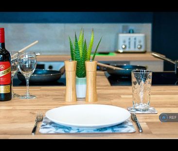 1 bedroom in a house share to rent - Photo 4