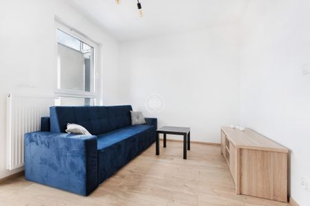 Nowa kawalerka w bloku z 2021r - Фото 2