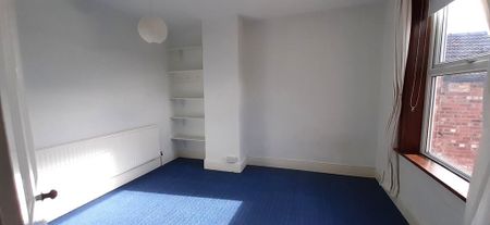 2 bedroom terraced house to rent - Photo 3