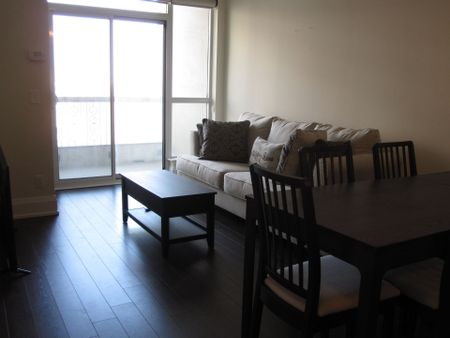 For Lease - 1 Old Mill Drive Unit# 1011, Toronto, Ontario - Photo 2