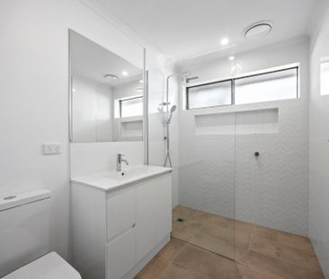 Renovated Comfort with Exceptional Alfresco Living - Photo 5