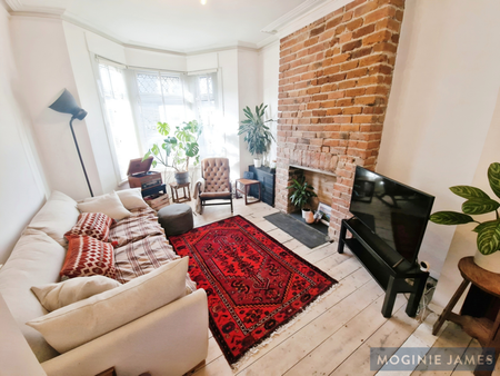 3 bedroom terraced house to rent - Photo 3