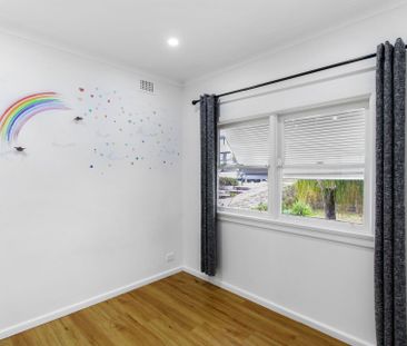 4 Bedroom House with Pool - Photo 5