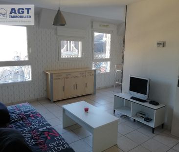 Location Appartement 1 pièce 29m² BEAUVAIS 60000 - Photo 2