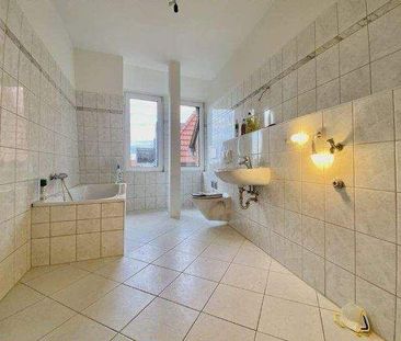 Unglaublich gemütliche WG-geeignete 3-Raum-Wohnung im Dachgeschoss - Foto 3