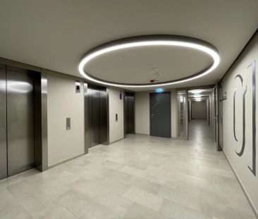 UNBEFRISTETE 2 Zimmer mit Loggia und vielen Extras im Haus nahe Bel... - Photo 1