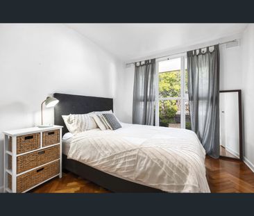 2/500 Glenferrie Road, Hawthorn, Vic 3122 - Photo 2