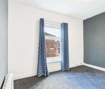 Parrin Lane, Eccles, Manchester, Greater Manchester, M30 - Photo 4