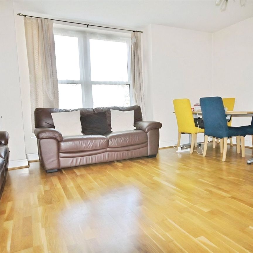 Vicarage Road, Egham, Surrey, TW20 9GH - Photo 1