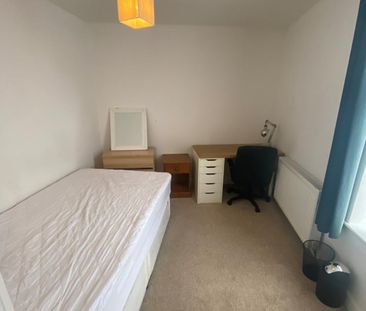 3 Bed Terraced House, Chilworth Street, M14 - Photo 5