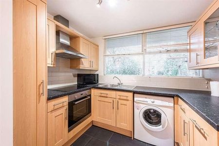 Churchill Gardens, London, SW1V - Photo 4