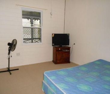 2/37 Macalister Street, Mackay - Photo 5