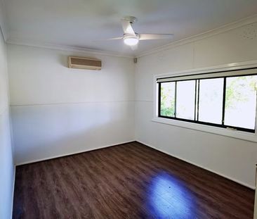 13 Iona Street Blacktown - Photo 2