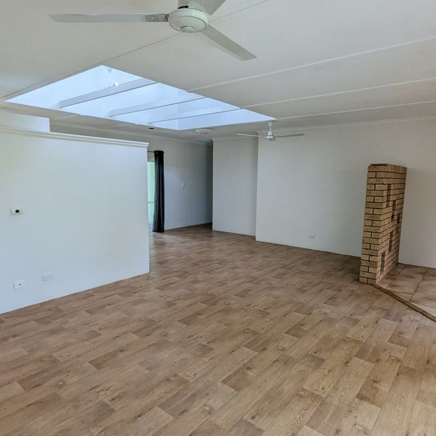 GOOD SUBURB IN A QUIET AREA - Photo 1