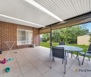 25 Somersby Road, Craigieburn, Vic 3064 - Photo 5