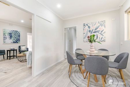 17 Billabong Road, Para Hills SA 5096 - House For Rent - $625 | Domain - Photo 3