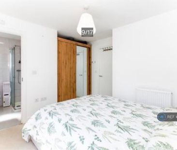 3 bedroom detached house to rent - Photo 5