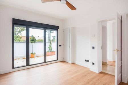 5 bedroom luxury Semidetached House for rent in Madrid, Autonomous Region of Madrid - Photo 5