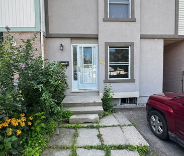 For Lease - 70 Adswood Road, London South, Ontario - Photo 1