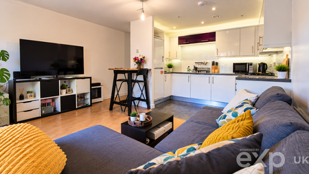 Todd Close, Borehamwood, WD6 - Photo 2