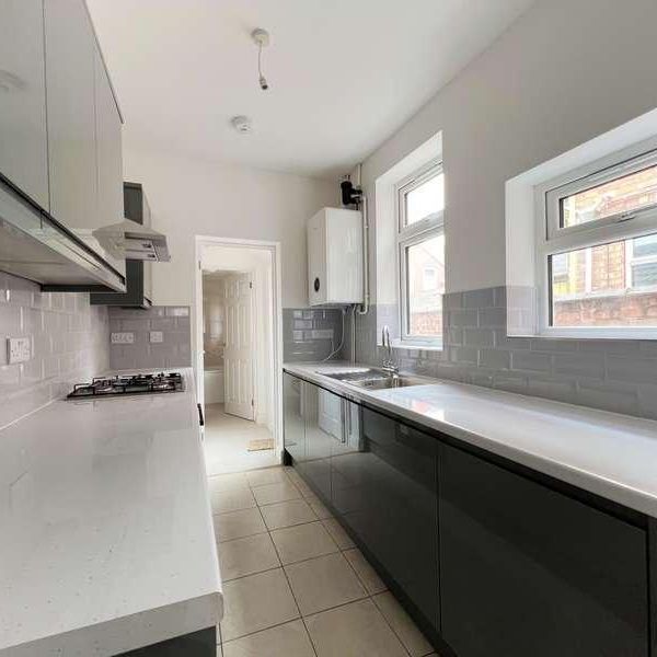 Woodland Road, Leicester, LE5 - Photo 1