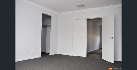 A Dream Home Packed With Potential! - Photo 4