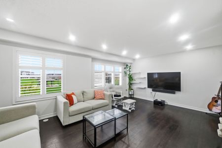 For Lease - 6 Toledo Lane, Brampton, Ontario - Photo 2