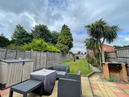 3 bedroom property to rent - Photo 2