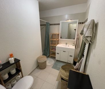 Location Appartement 2 pièces 50m² NIMES 30900 - Photo 5