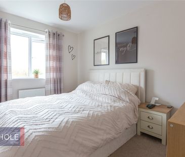 Lupin Close, - Photo 5