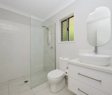 Spacious 4-Bedroom Home with Modern Comforts - Photo 2