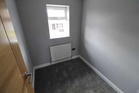 Orchard Grove, Edgware, HA8 - Photo 3