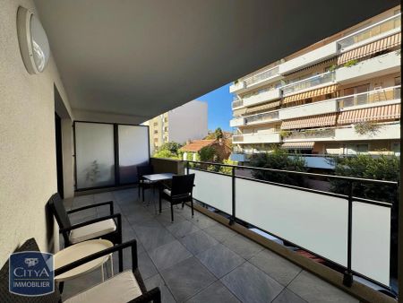 Appartement à louer 2 pièces 40.96m² - Photo 2