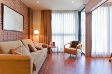 Apartamento en alquiler en Carrer d'Ausiàs Marc, 105, cerca de Carrer de Sicília - Photo 5