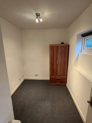 1 Bed Flat, Leen Court, NG7 - Photo 1