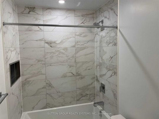 For Lease - 4065 Confederation Parkway Unit# 1106, Mississauga, Ontario - Photo 1