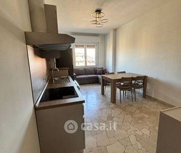 Trilocale in Affitto in Via Pellegrino Rossi 15 a Milano - Photo 2