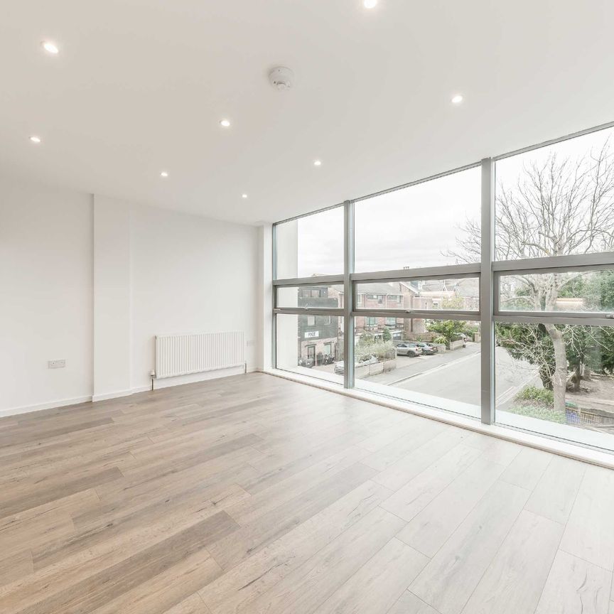 Elm Grove, SW19, London - Photo 1