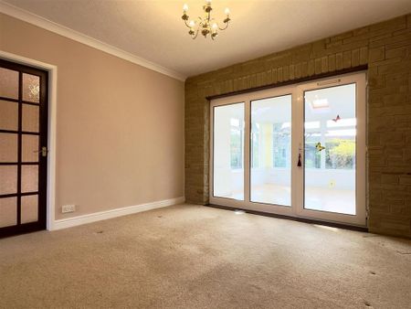 2 bedroom detached bungalow to rent - Photo 5