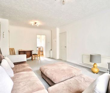 2 bedroom ground floor flat to rent - Photo 3