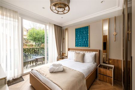 Royal Crescent, W11 - Photo 5