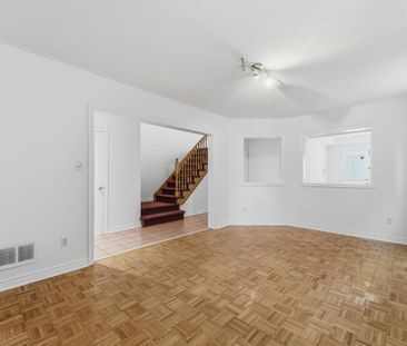 For Lease - 46 Fieldstone Drive, Vaughan, Ontario - Photo 2