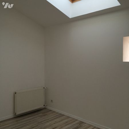 LOUE BOUGUENAIS Bourg Maison/Appartement - T3 - 79 m2 - grand garage - - Photo 4