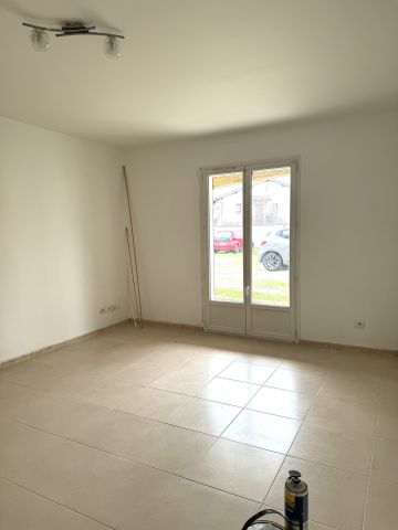 Location Appartement 3 pièces 64m² ST RAMBERT D ALBON 26140 - Photo 5