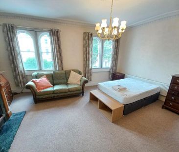 6 bedroom house to rent - Photo 3