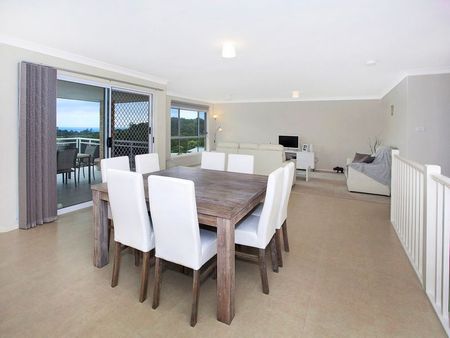 Stunning Family Home in Kiama - Photo 2