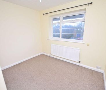 2 bedroom maisonette to rent - Photo 3
