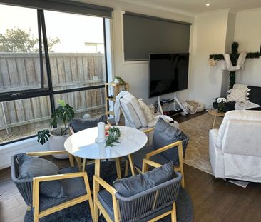 Point Cook - Photo 1